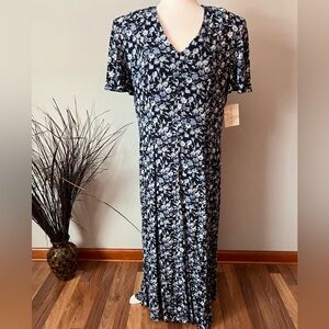 Coco Bianco Black and White Floral Maxi Dress short sleeve lace up back size 12